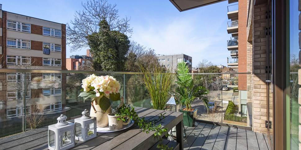Gallery Heron Quarter at Woodberry Down#